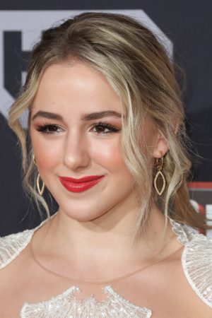 Chloe Lukasiak Wavy Light Brown All-Over Highlights, Pinned-Back, Two ...