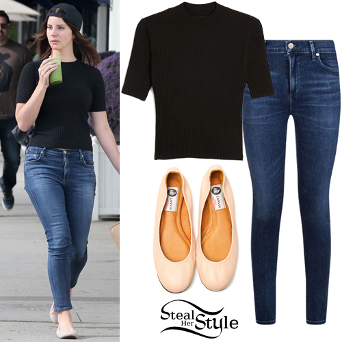 reality Egypt assist Lana Del Rey: Black Rib Tee, Blue Jeans | Steal Her Style