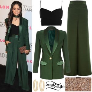 Jenna Ortega: Black-Gold Sport Bra and Leggings | Steal Her Style