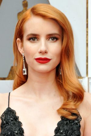 Emma Roberts Hairstyles & Hair Colors | Steal Her Style