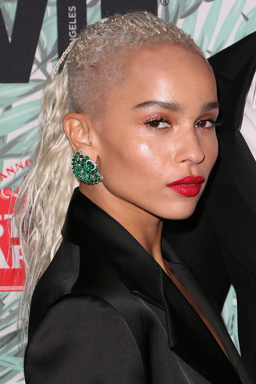 Zoë Kravitz Teased, Wavy Silver High Ponytail, Ponytail, Undercut ...