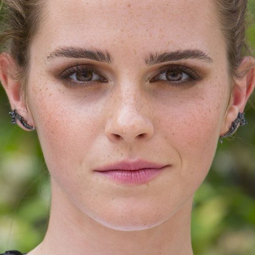 Emma Watson S Makeup Photos Products Steal Her Style