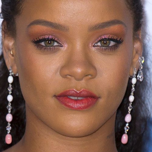 Rihanna's Makeup Photos & Products | Steal Her Style