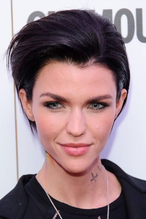 Ruby Rose S Hairstyles Hair Colors Steal Her Style from stealherstyle.net. 
