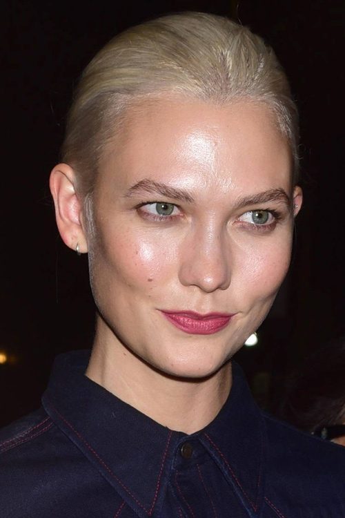 Karlie Kloss Hairstyles & Hair Colors | Steal Her Style