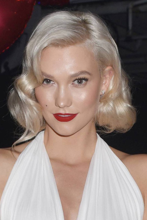 Karlie Kloss Wavy Platinum Blonde Barrel Curls, Retro, Tucked Under ...