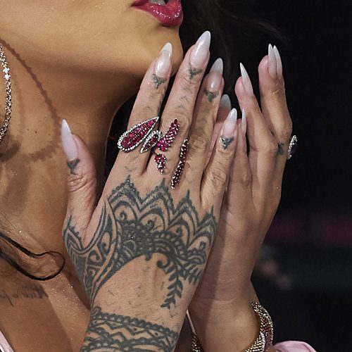 Rihannas Hennainspired hand tattoo  Celebrity style news
