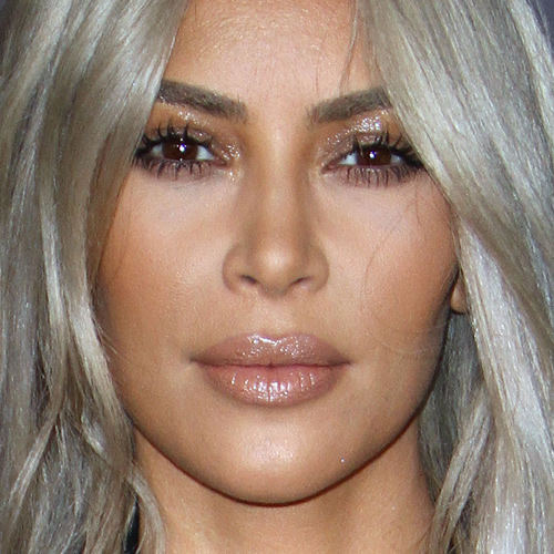 Kim Kardashian's Makeup Photos & Products | Steal Her Style