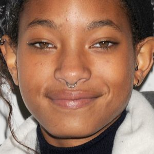 Willow Smith's Clothes & Outfits | Steal Her Style