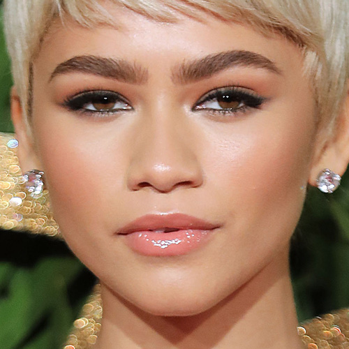 Zendaya S Makeup Photos And Products Steal Her Style