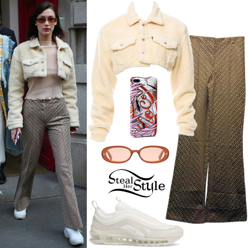 Bella Hadid Clothes & Outfits, Page 10 of 19, Steal Her Style