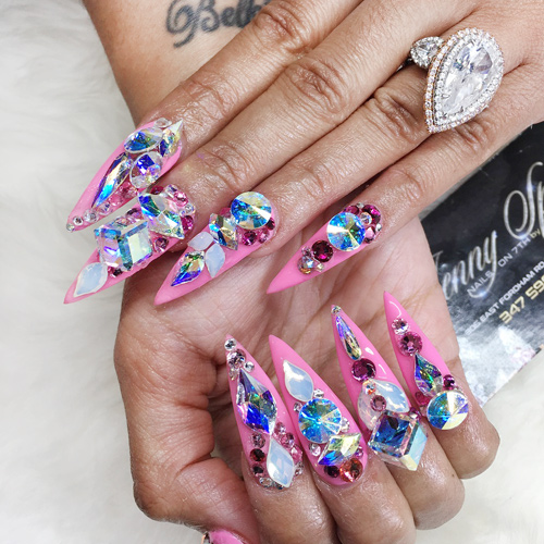 Best nail trends 2020| Bella Hadid and Cardi B's manicurists share best nail  trends of 2020 - Check them out!