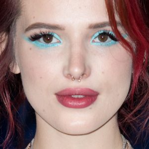 Bella Thorne's Makeup Photos & Products | Steal Her Style