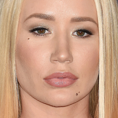 Iggy Azalea Makeup: Beige Eyeshadow, Black Eyeshadow, Gold ...