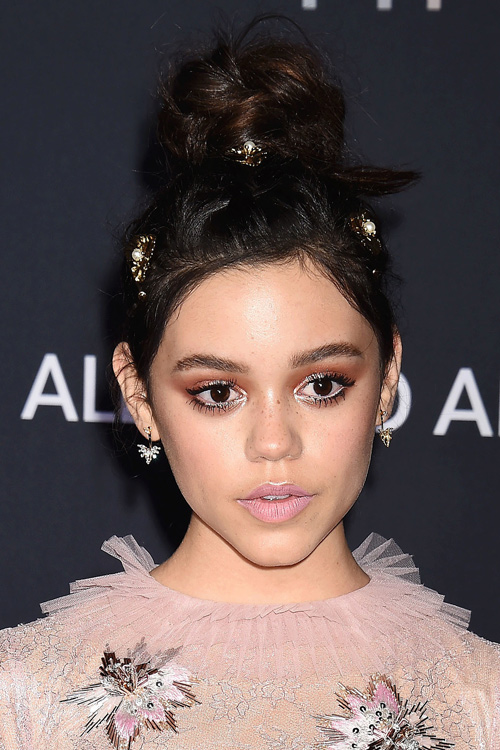 Jenna Ortega S Hairstyles And Hair Colors Steal Her Style