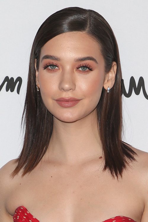 Amanda Steele's Hairstyles & Hair Colors | Steal Her Style