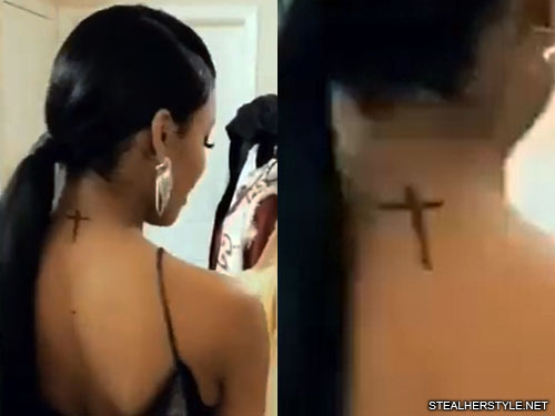 Guy Tattoos Girlfriend's Name on His Neck, She Comes to His Defense When He  Gets Blasted in the Comments - FAIL Blog - Funny Fails