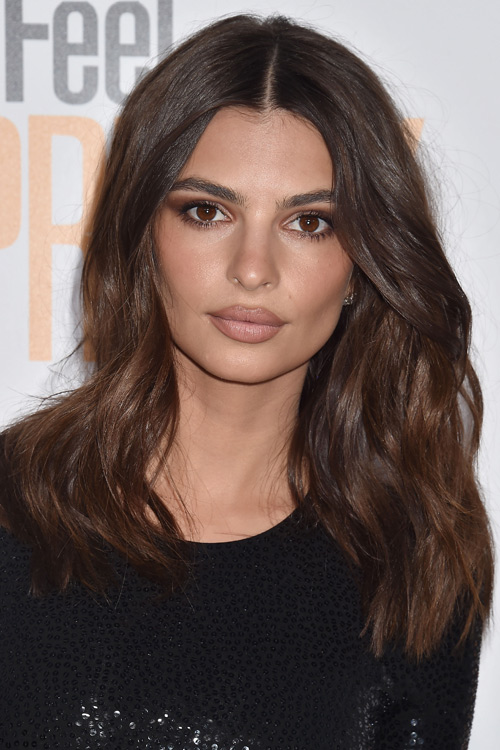 Emily Ratajkowski's Hairstyles & Hair Colors | Steal Her Style