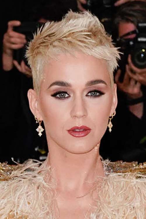 Katy Perry s Pixie Hair How Her Short Cut Defined Her Pop Icon Style