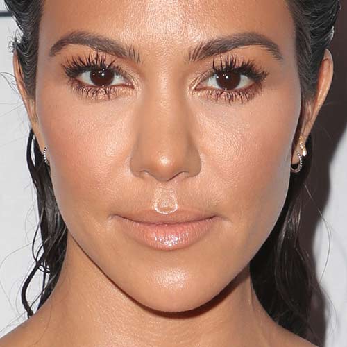 Kourtney Kardashian Clothes & Outfits Steal Her Style