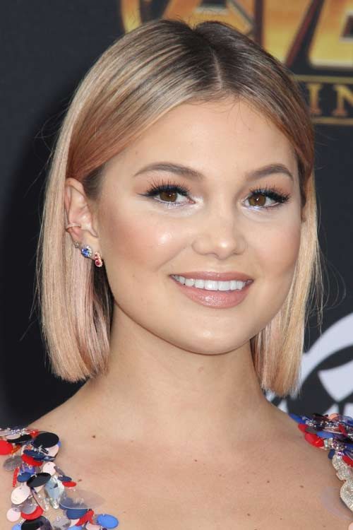 Olivia Holt's Hairstyles & Hair Colors | Steal Her Style
