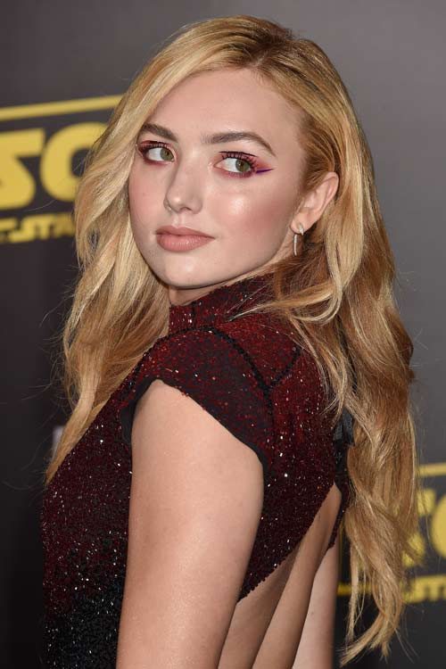 Peyton List's Hairstyles & Hair Colors | Steal Her Style