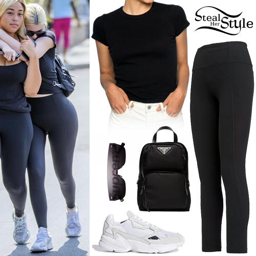 What to Wear With Leggings: 9 Cute Outfit Ideas and Style Tips | Teen Vogue