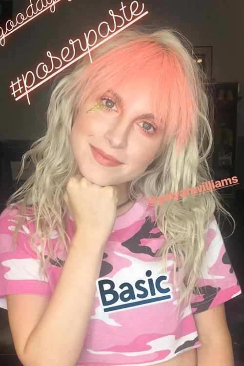 Hayley Williams Wavy Platinum Blonde Choppy Bangs Colored Bangs Long Layers Hairstyle Steal
