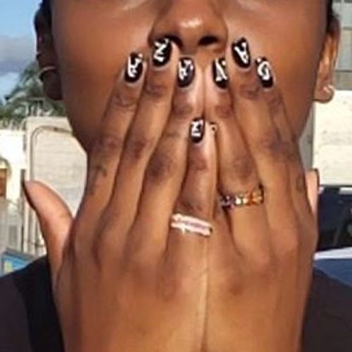 Fans are loving BLACKPINK Jisoo's Korean alphabet nail art | Asian nails,  Stylish nails, Nails