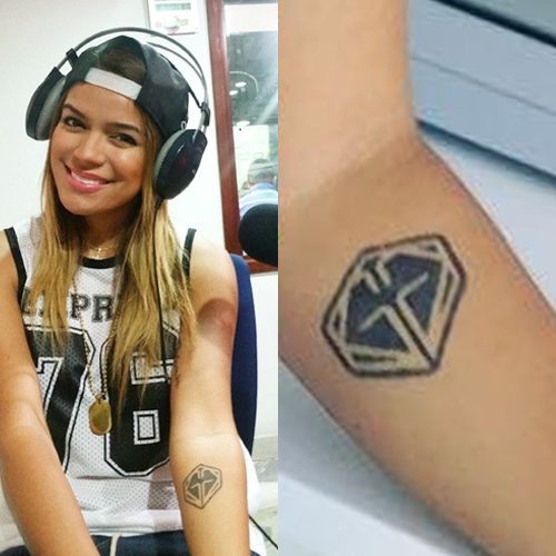 Karol G Reacciona A El Tatuaje Que Se Hizo Anuel De Ella Y El Juntos