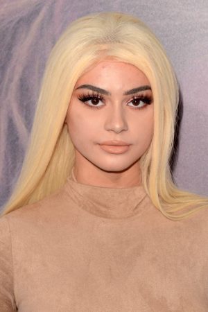 9831 Celebrity Hairstyles | Page 21 of 984 | Steal Her Style | Page 21