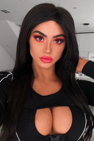 Kristen Hancher's Hairstyles & Hair Colors | Steal Her Style