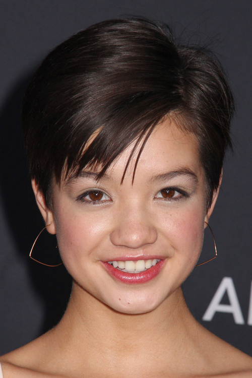 Peyton Elizabeth Lee Straight Dark Brown Pixie Cut 