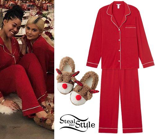 Kylie Jenner, Jordyn Woods: Red Pajama, Reindeer Slippers