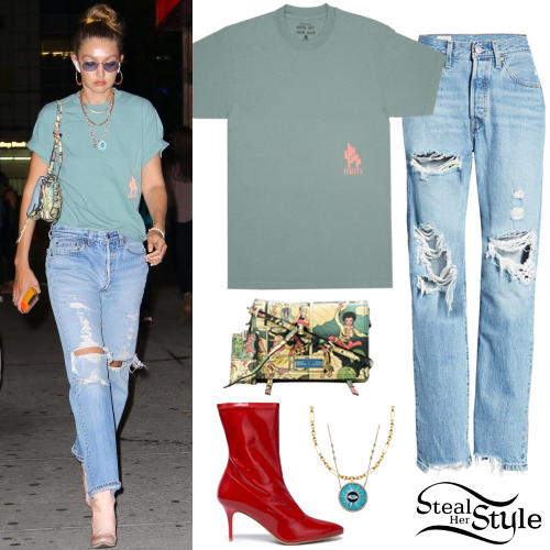 Gigi Hadid: Green Tee, Ripped Jeans | Steal Her Style