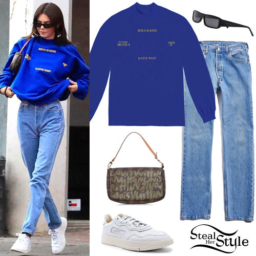 Kendall Jenner: Blue Sweatshirt, High-Waist Jeans