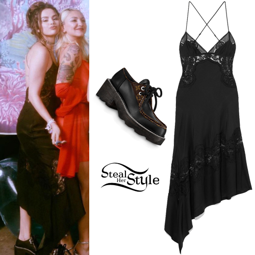 Selena Gomez: Black Dress, Platform Shoes