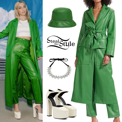 Emma Chamberlain Wearing Green Leather Coat And White Platform Sandals -  What Stars Own