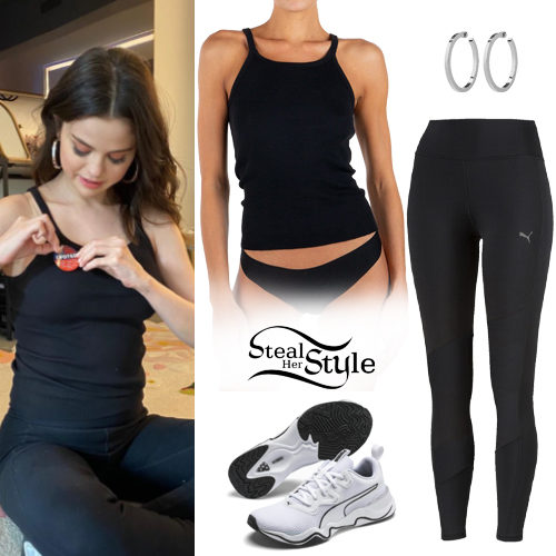 Selena Gomez: Black Tank and | Steal Style