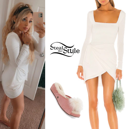 røveri kommando nødvendighed Gabi DeMartino: White Dress, Pink Slippers | Steal Her Style