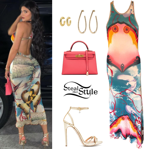 Kylie Jenner: Printed Dress, Gold Sandals