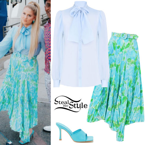 Meghan Trainor Made You Look Outfit