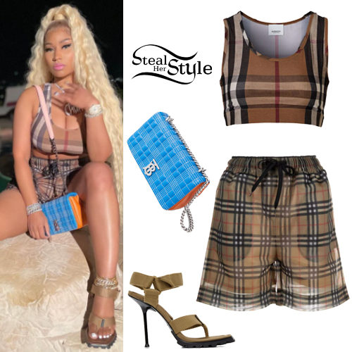Nicki Minaj wears Chanel shorts and sandals in the snow