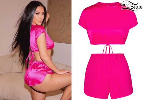 Kim Kardashian: Short Bodysuit Outfit