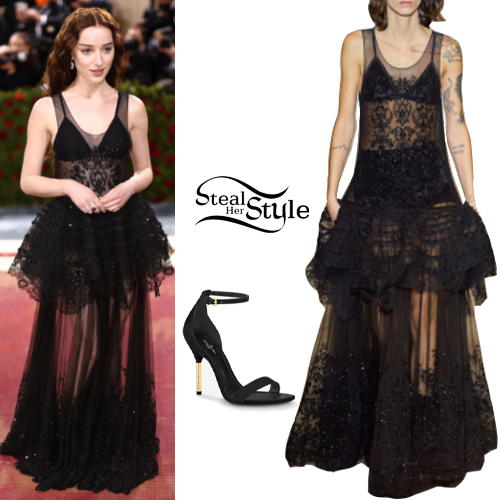 Phoebe Dynevor: 2022 MET Gala | Steal Her Style