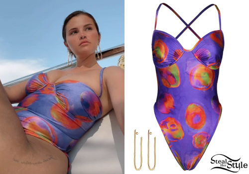 Selena Gomez: One Piece Swimsuits | Steal Her Style