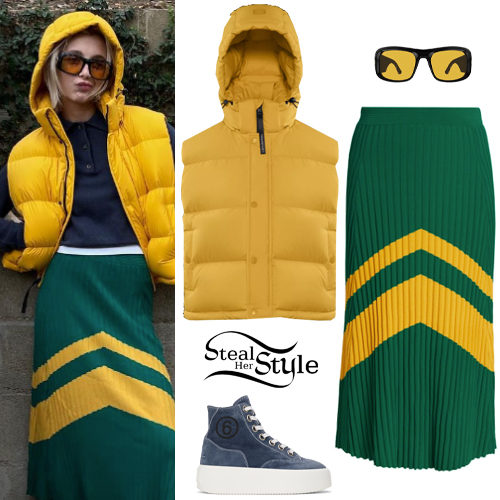 2552 Sneakers Outfits, Page 2 of 256, Steal Her Style