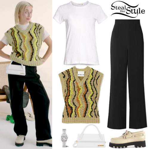 How To Dress Like Emma Chamberlain Style: Crop Tops, Denim Shorts, Logo  Looks, Nike Air Force 1s, More