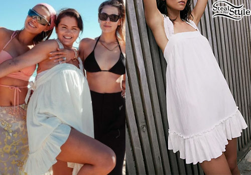 Selena Gomez Pairs Bikini With Overalls and Fendi Bag: Photos