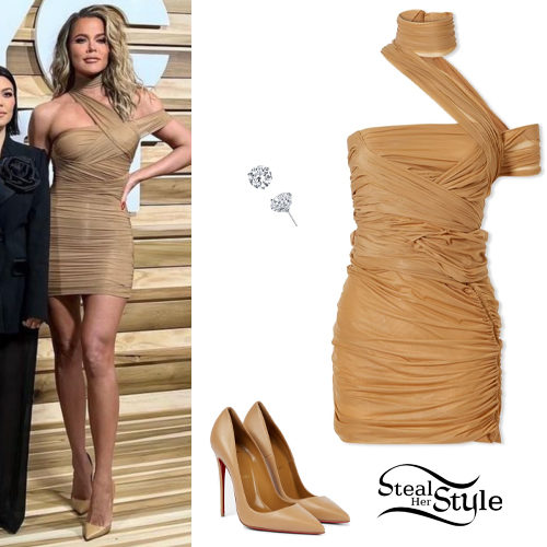 Khloe Kardashian Clothes and Outfits, Page 31